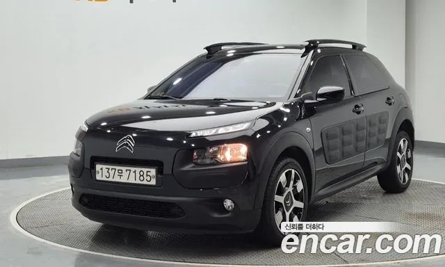 Citroën / DS C4 CACTUS 2017 — photo 1