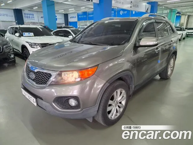Kia Sorento 2011 — photo 1