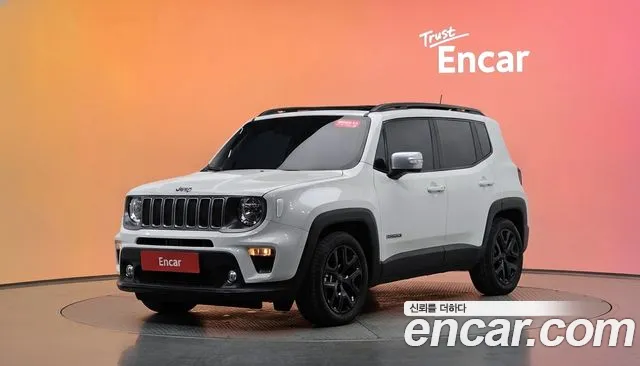 Jeep Renegade 2022 — photo 1