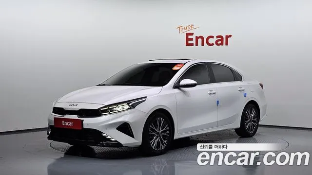 Kia K3 2022 — photo 1