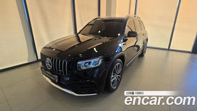 Mercedes-Benz GLB-Class 2026 — photo 1