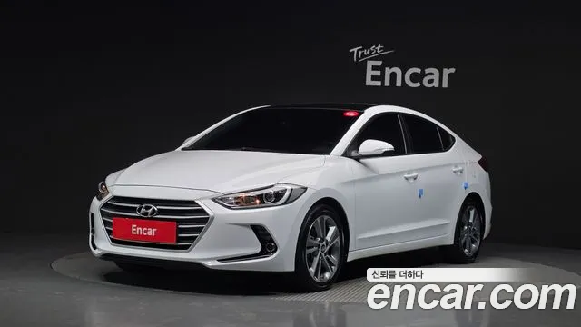 Hyundai AVANTE 2018 — photo 1