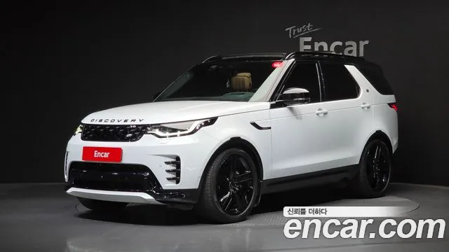 Land Rover Discovery 2024 — photo 1
