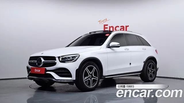 Mercedes-Benz GLC-Class 2021 — photo 1