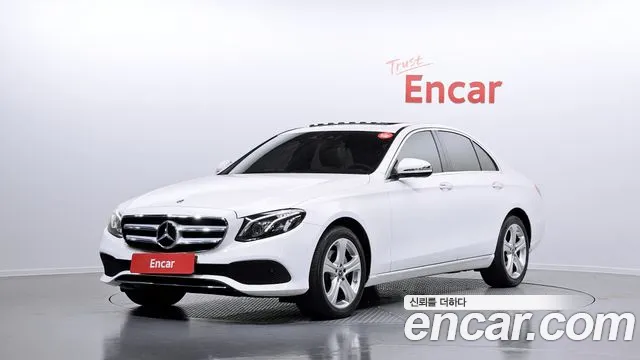 Mercedes-Benz E-Class 2018 — photo 1