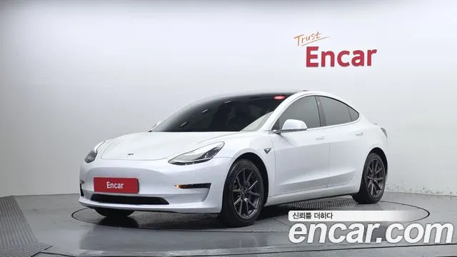 Tesla Model 3 2020 — photo 1