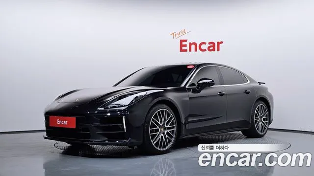 Porsche Panamera 2024 — photo 1