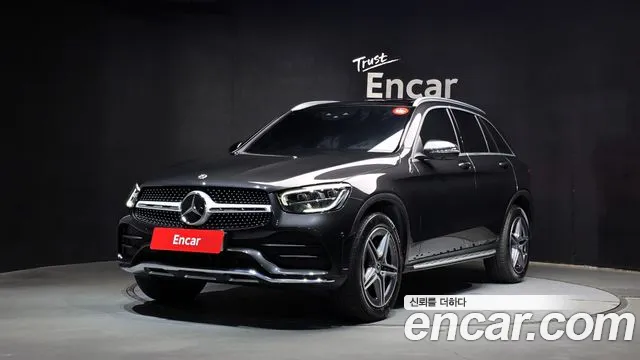 Mercedes-Benz GLC-Class 2022 — photo 1
