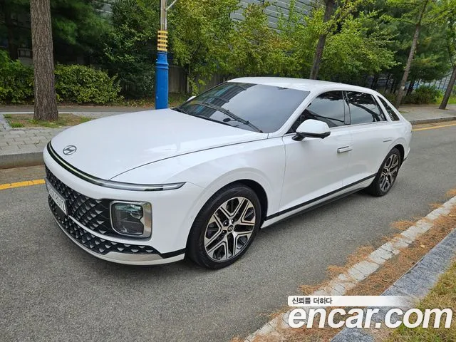 Hyundai Grandeur 2023 — photo 1