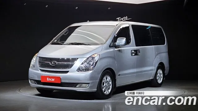 Hyundai Starex 2008 — photo 1
