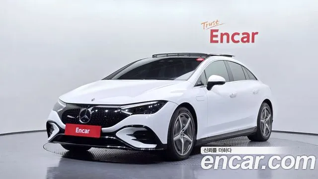 Mercedes-Benz EQE 2023 — photo 1