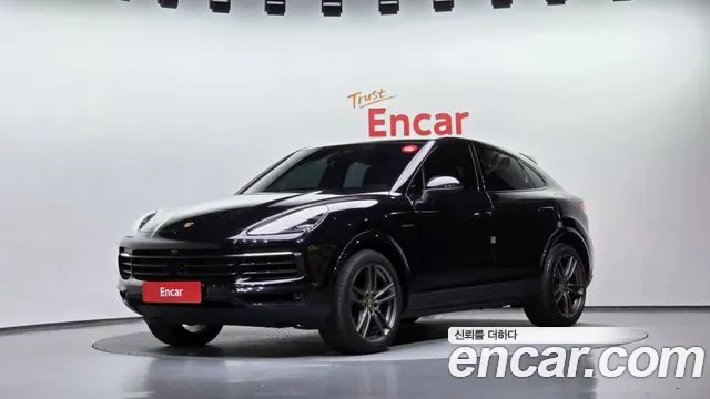 Porsche Cayenne 2021 — photo 1