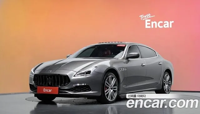 Maserati Quattroporte 2017 — photo 1