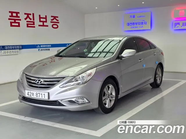 Hyundai Sonata 2013 — photo 1