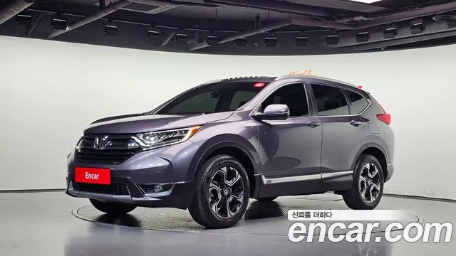 Honda CR-V 2017 — photo 1