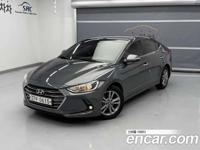 Hyundai AVANTE 2017 — photo 1