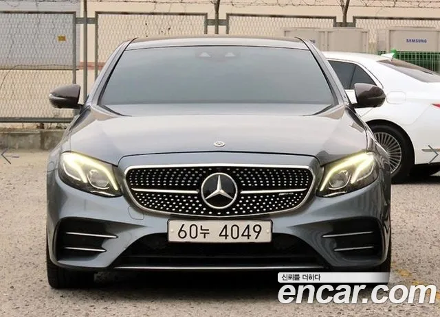 Mercedes-Benz E-Class 2018 — photo 1
