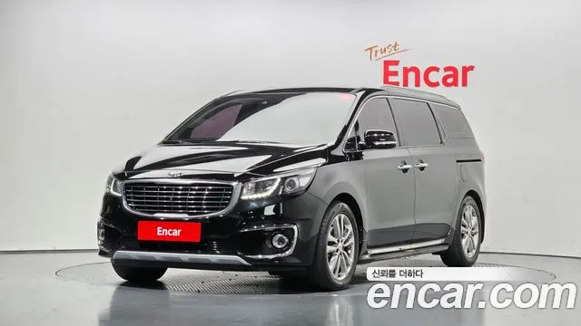 Kia Canival 2018 — photo 1