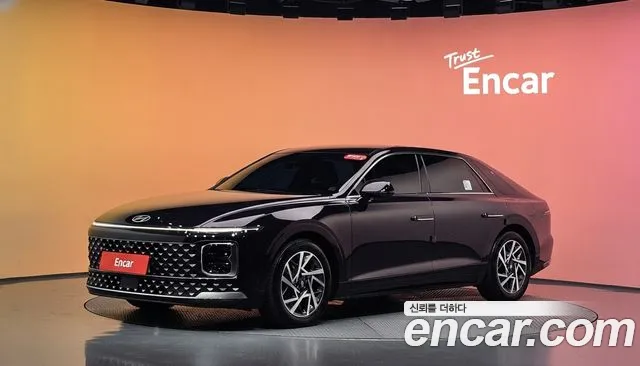 Hyundai Grandeur 2023 — photo 1