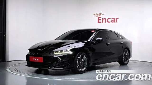 Kia K5 2020 — photo 1