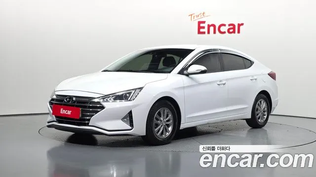 Hyundai AVANTE 2020 — photo 1