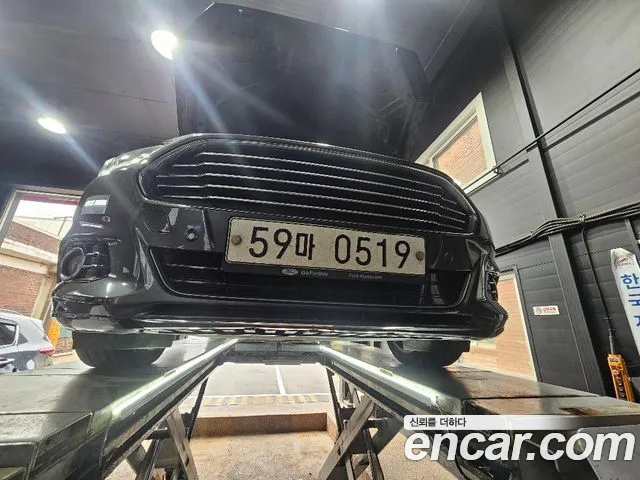 Ford Mondeo 2015 — photo 1