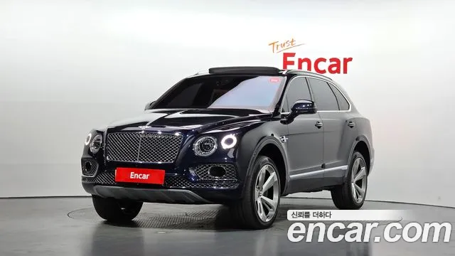 Bentley Bentayga 2018 — photo 1