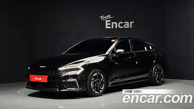 Kia K5 2025 — photo 1