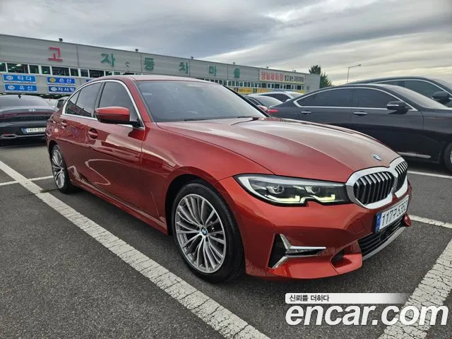 BMW 3-Series 2021 — photo 1