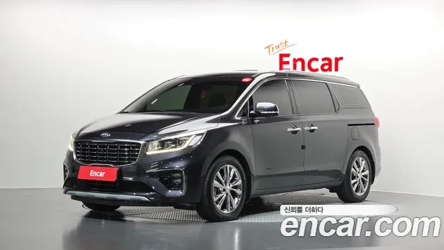 Kia Canival 2019 — photo 1