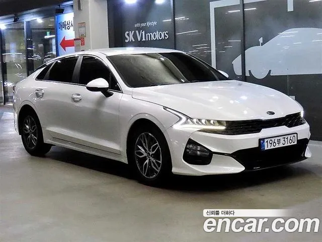 Kia K5 2020 — photo 1