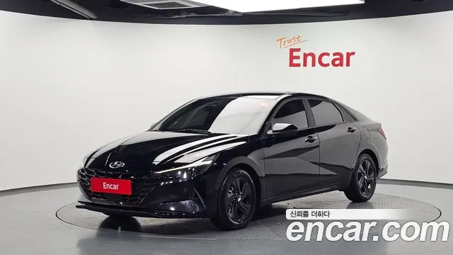 Hyundai AVANTE 2023 — photo 1