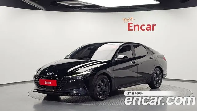 Hyundai AVANTE 2023 — photo 1