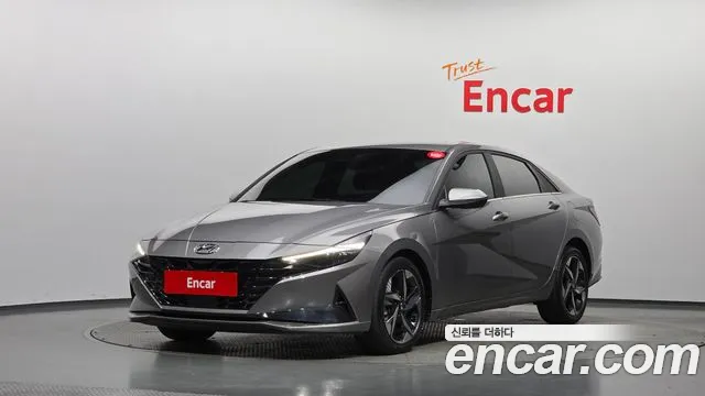Hyundai AVANTE 2022 — photo 1