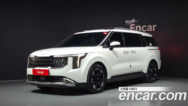 Kia Canival 2025 — photo 1