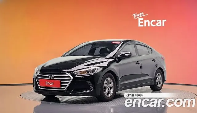 Hyundai AVANTE 2018 — photo 1