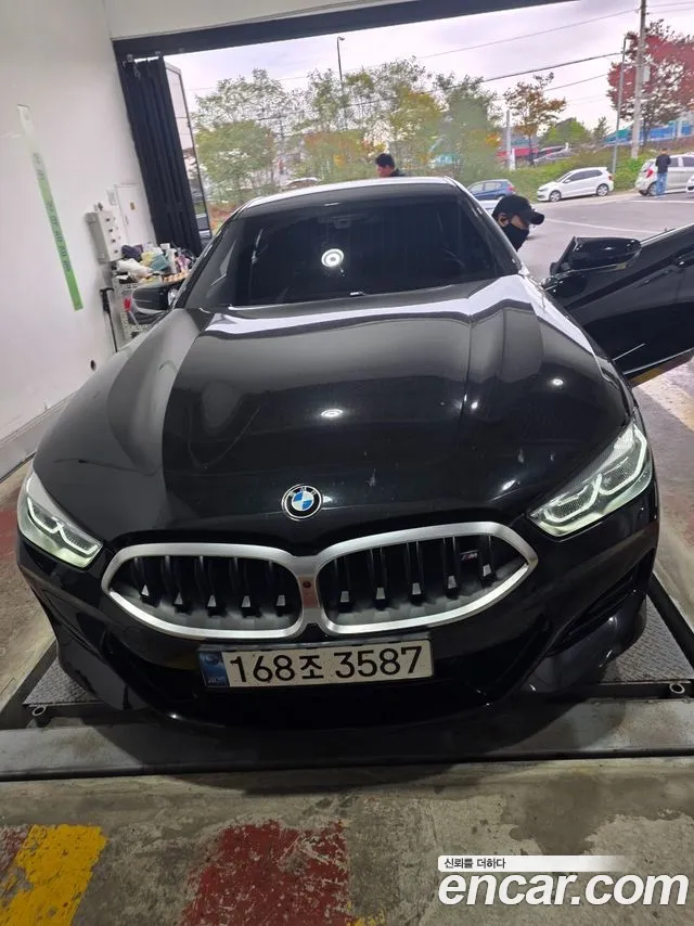 BMW 8-Series 2024 — photo 1