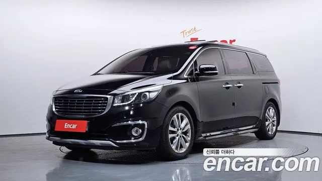 Kia Canival 2018 — photo 1