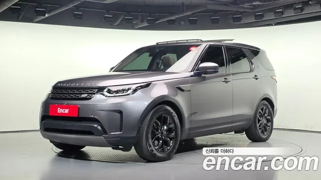 Land Rover Discovery 2019 — photo 1
