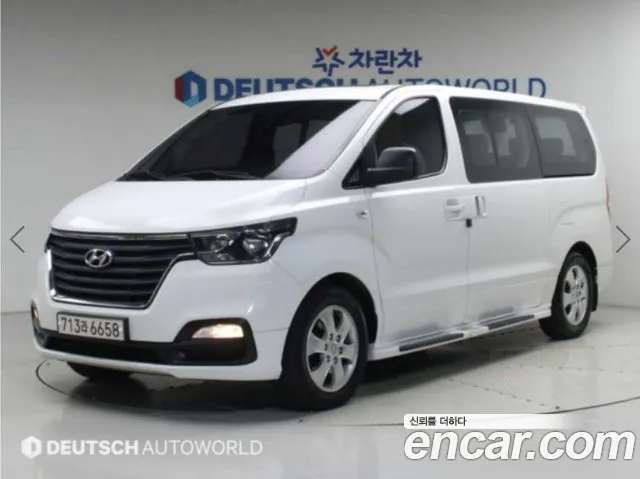 Hyundai Starex 2019 — photo 1