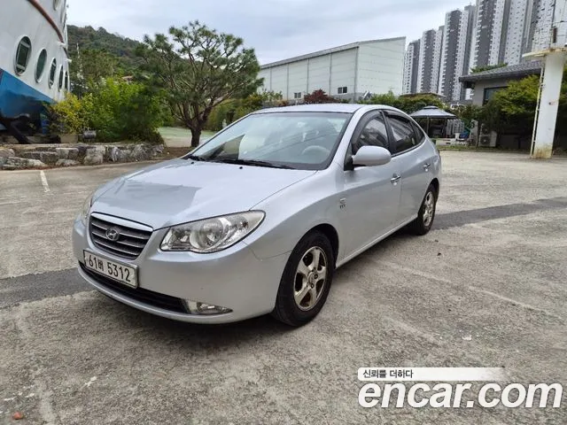 Hyundai AVANTE 2009 — photo 1