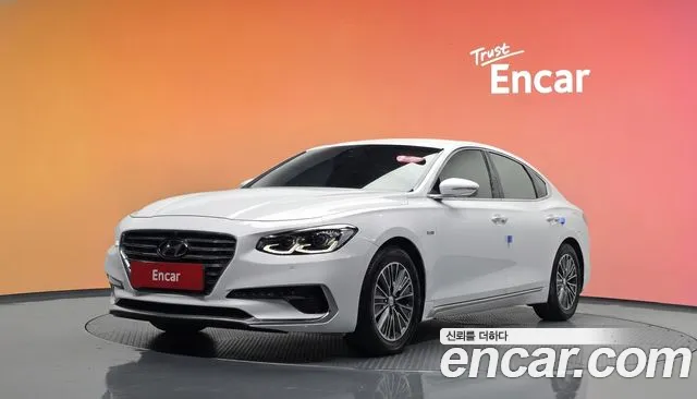 Hyundai Grandeur 2019 — photo 1