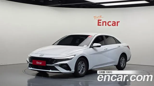 Hyundai AVANTE 2026 — photo 1