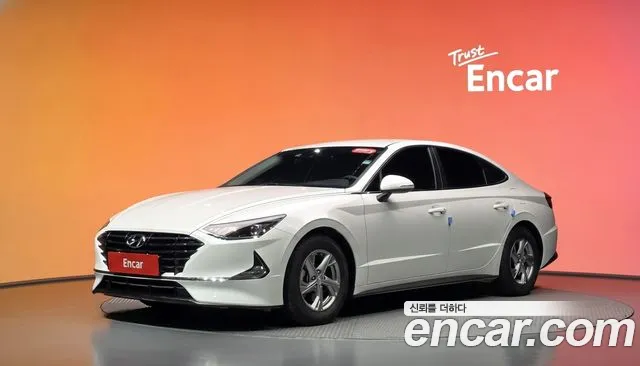 Hyundai Sonata 2022 — photo 1