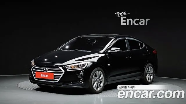 Hyundai AVANTE 2018 — photo 1