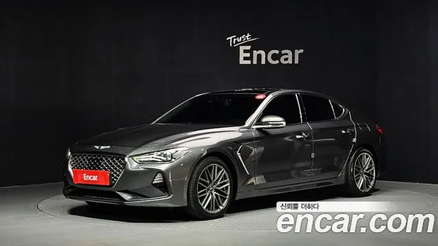 Genesis G70 2018 — photo 1
