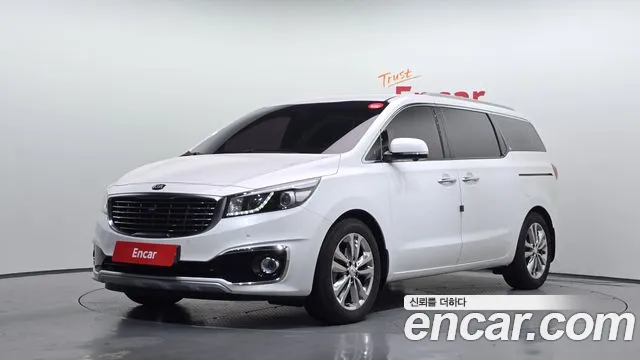 Kia Canival 2017 — photo 1