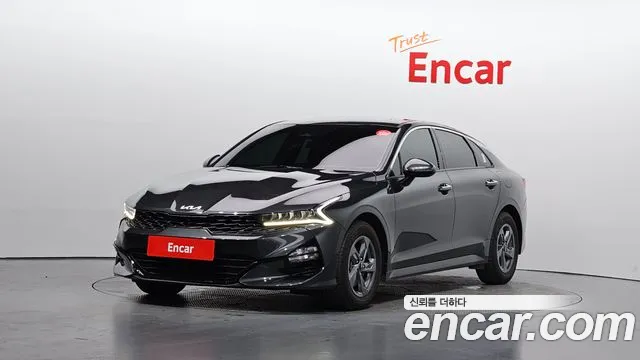 Kia K5 2023 — photo 1