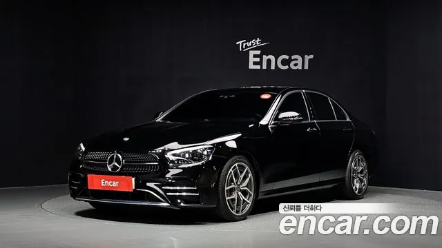 Mercedes-Benz E-Class 2021 — photo 1