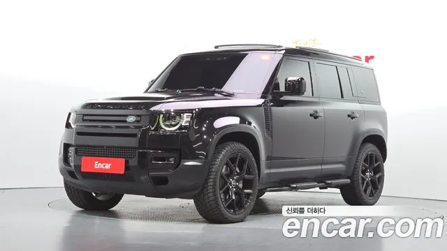Land Rover Defender 2022 — photo 1
